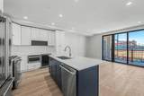 323 Oak - Photo 3
