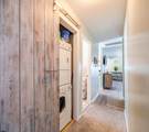3006 West - Photo 18