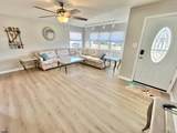 302 Sheridan - Photo 2