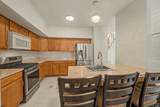 606 London Court II - Photo 9