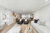 323 Oak - Photo 9