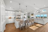 3035 Central - Photo 16