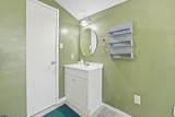 1310 Roberts - Photo 32
