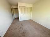 81 Colonial - Photo 7