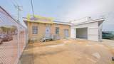 2431 Fairmount Ave - Photo 5