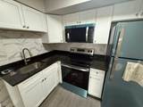 205 New York - Photo 10