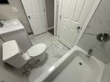 205 New York - Photo 12
