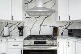 702 Lagoon - Photo 11