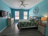 31 Farrah - Photo 19