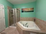 31 Farrah - Photo 23