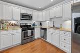 22 Washington - Photo 11