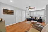 22 Washington - Photo 6