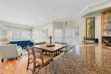 113 Monroe - Photo 11
