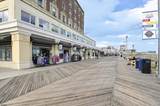 2715 Boardwalk - Photo 5