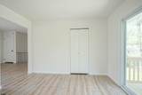 54 Shirley - Photo 10