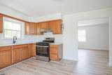 54 Shirley - Photo 9