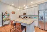 717 Broadway - Photo 15