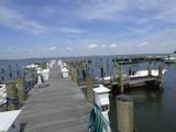 200 Bay - Photo 18