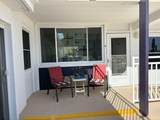 111 Surrey - Photo 2
