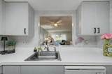 1105 Dolphin - Photo 8