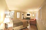 1515 Boardwalk 2406 - Photo 12