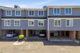 710 Harbour - Photo 1
