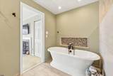 710 Harbour - Photo 22