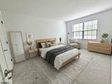 156 Sussex - Photo 11