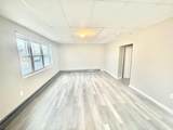 1830 Riverside - Photo 3