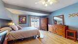 310 Harbour - Photo 20