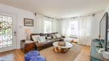 110 Pembroke - Photo 7