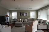 205 Essex - Photo 7