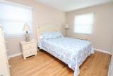 7106 Ventnor Gardens - Photo 13
