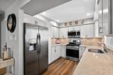 1128 Bay - Photo 13