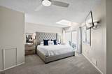 1128 Bay - Photo 15