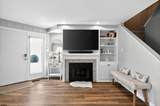 1128 Bay - Photo 9