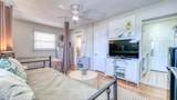 111 Dudley - Photo 10