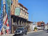 124 Saint James - Photo 44