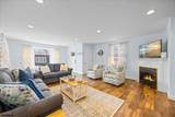 207 Harvard - Photo 13