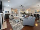 825 Fourth - Photo 9
