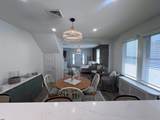 20 Washington - Photo 9