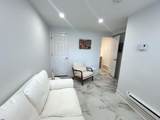 20 Washington - Photo 11
