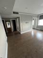 112 Oxford - Photo 7