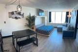 1515 Boardwalk - Photo 5