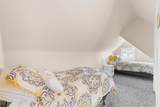 29 Frontenac - Photo 17
