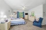 663 Chancery - Photo 15