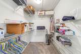 663 Chancery - Photo 18
