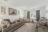 663 Chancery - Photo 7