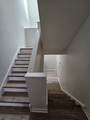 11 Adams - Photo 3