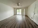172 Colonial - Photo 2
